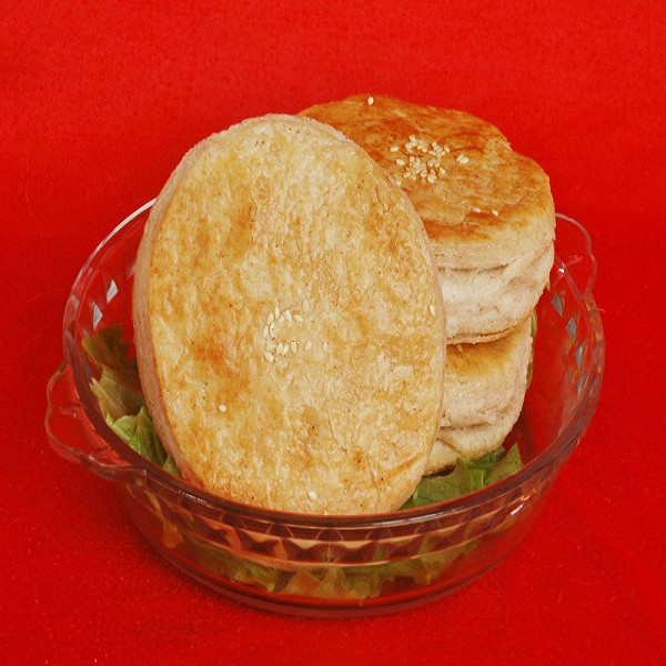 罗汉饼,高唐县著名传统美食特产,因源发并主传承于高唐县得名.